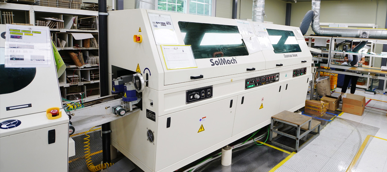 AUTO SOLDER M/C